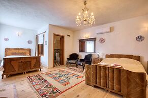 Kirazli Sultan Konak