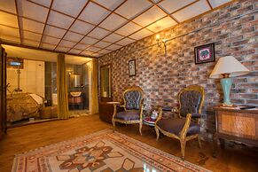 Kirazli Sultan Konak