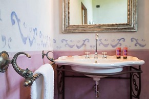 Castello di Pontebosio Luxury Resort