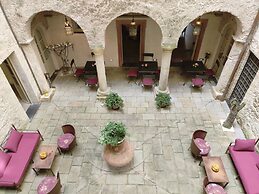 Castello di Pontebosio Luxury Resort