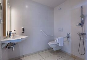 B&B HOTEL CHARTRES Océane