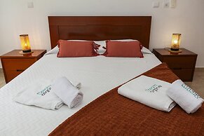A04 - Large Modern 1 bed Apartment with pool by DreamAlgarve