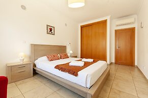 A05 - Luxury 1 Bed Fully Equipped with pool by DreamAlgarve