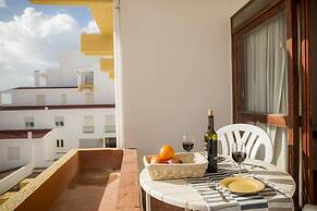 A06 - Seaview 1 Bed Apartment by DreamAlgarve
