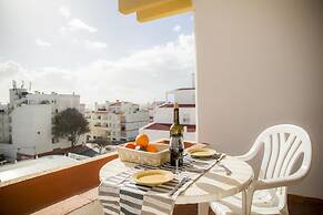 A06 - Seaview 1 Bed Apartment by DreamAlgarve