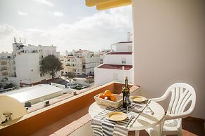 A06 - Seaview 1 Bed Apartment by DreamAlgarve