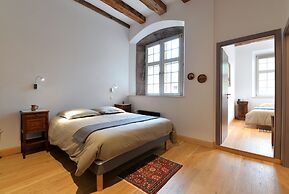 La Cour des Nobles