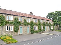 Plawsworth Aparthotel
