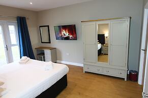 Plawsworth Aparthotel