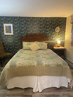 Back Inn Time Bed & Breakfast