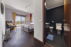 B04 - Luxury 2 bed with top terrace pool by DreamAlgarve