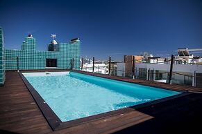 B04 - Luxury 2 bed with top terrace pool by DreamAlgarve
