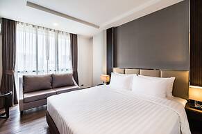 SureStay Plus Hotel by Best Western Sukhumvit 2