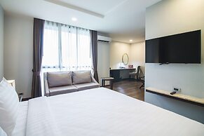 SureStay Plus Hotel by Best Western Sukhumvit 2