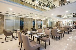 SureStay Plus Hotel by Best Western Sukhumvit 2