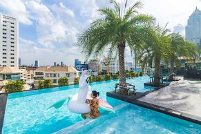 SureStay Plus Hotel by Best Western Sukhumvit 2