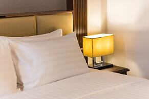 SureStay Plus Hotel by Best Western Sukhumvit 2