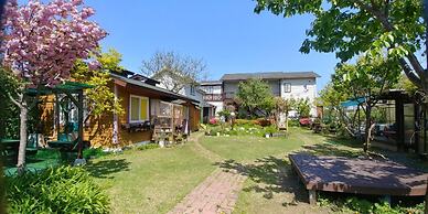 Salmon Village Pension