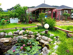 Salmon Village Pension