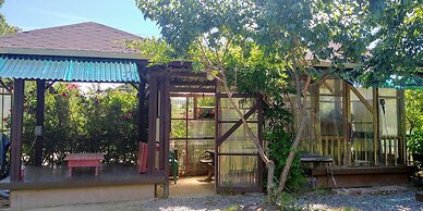 Salmon Village Pension