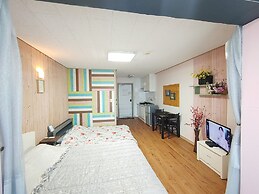 Salmon Village Pension