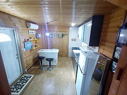 Salmon Village Pension