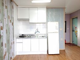 Salmon Village Pension