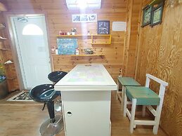 Salmon Village Pension