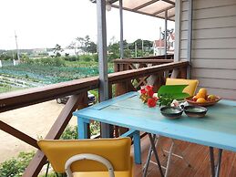 Salmon Village Pension