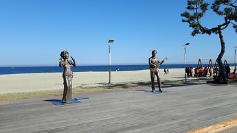 Salmon Village Pension