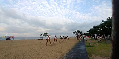 Salmon Village Pension