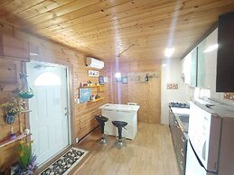 Salmon Village Pension