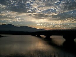 Salmon Village Pension