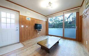 Gangneung Way to Gyeongpodae Pension