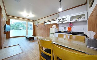 Gangneung Way to Gyeongpodae Pension