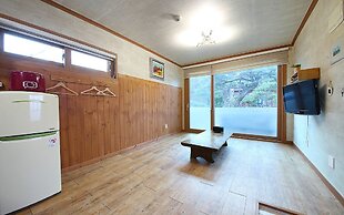 Gangneung Way to Gyeongpodae Pension