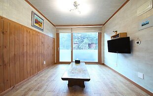 Gangneung Way to Gyeongpodae Pension