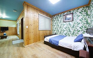 Gangneung Way to Gyeongpodae Pension