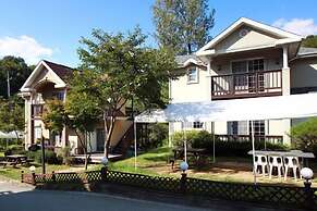 Yongin Doongji Art Village Pension