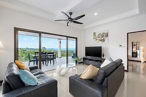 Villa Rich Seaview