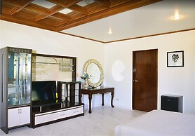 Saipan Stay Lounge