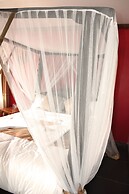 The Old Kings Lodge and Resort