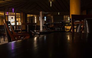 The Old Kings Lodge and Resort