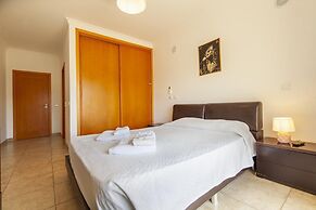 C02 - Luxury  3 bed with Pool by DreamAlgarve