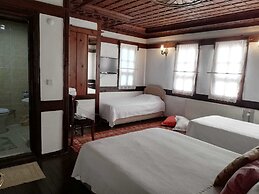 Turgut Reis Konak Otel