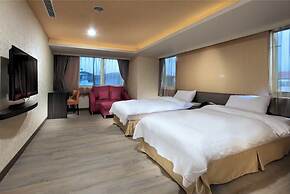 West Hotel