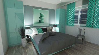 Basekamp Mountain Budget Hotel