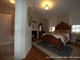 Inn at Springfield Manor