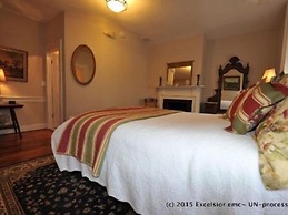 Inn at Springfield Manor