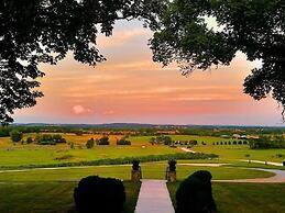 Inn at Springfield Manor